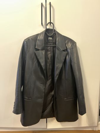 ZARA Blazer (Grösse XS - breit geschnitten)