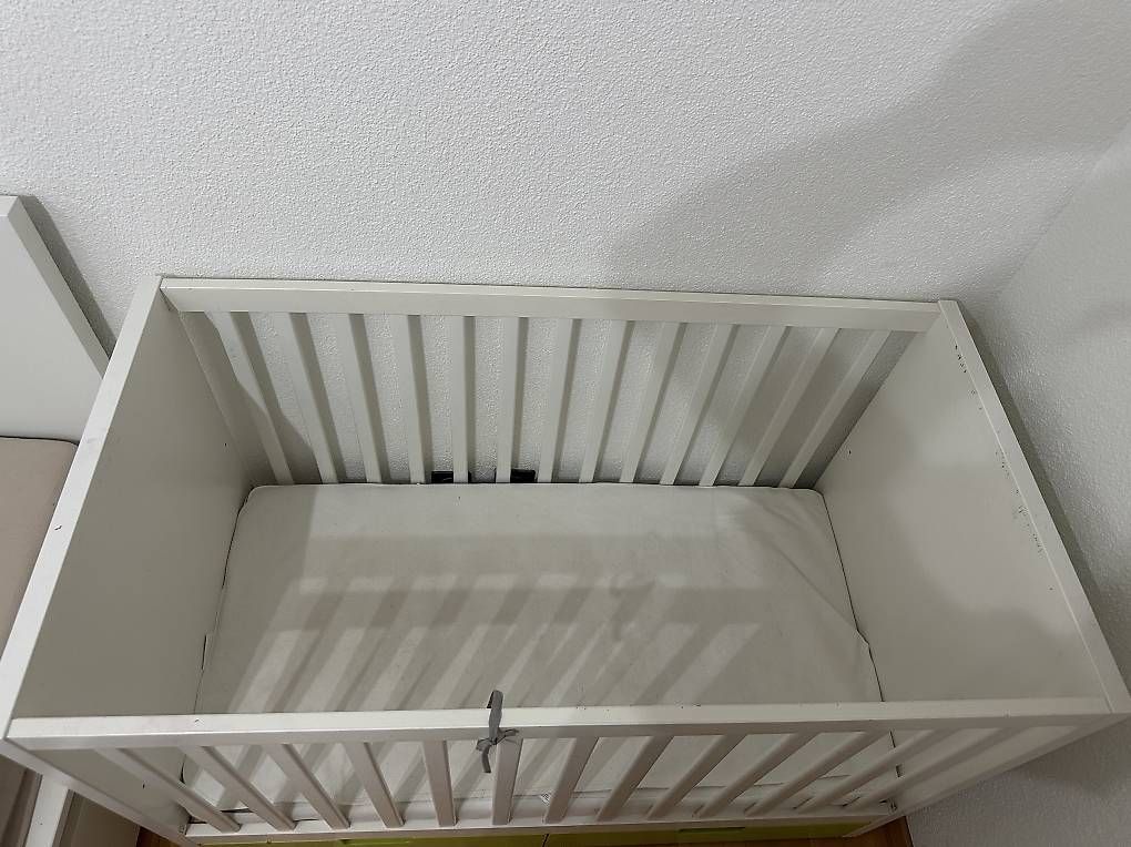 Tables à langer & accessoires: Gratis  – D'occasion à Küssnacht am Rigi par mis_skz5 2