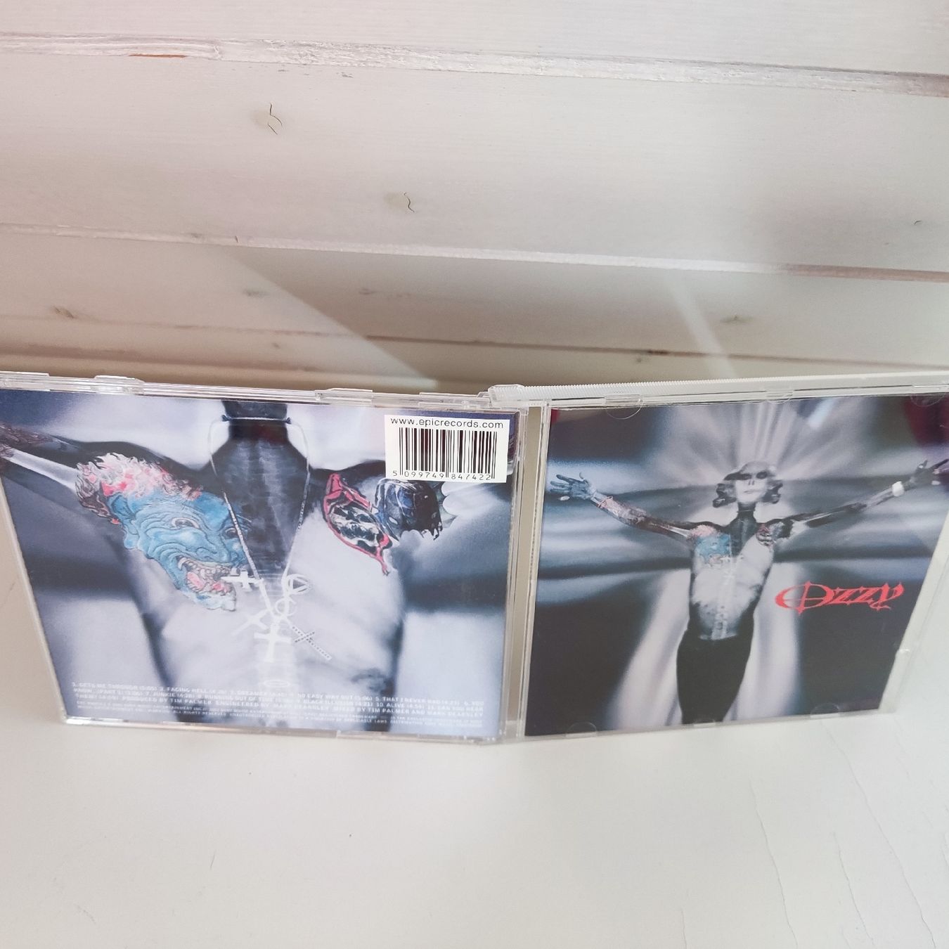 CD: Ozzy " Down to Earth" Neuware CD – Nuovo (secondo la descrizione) da Schongau venduto da Retro_Shop 1
