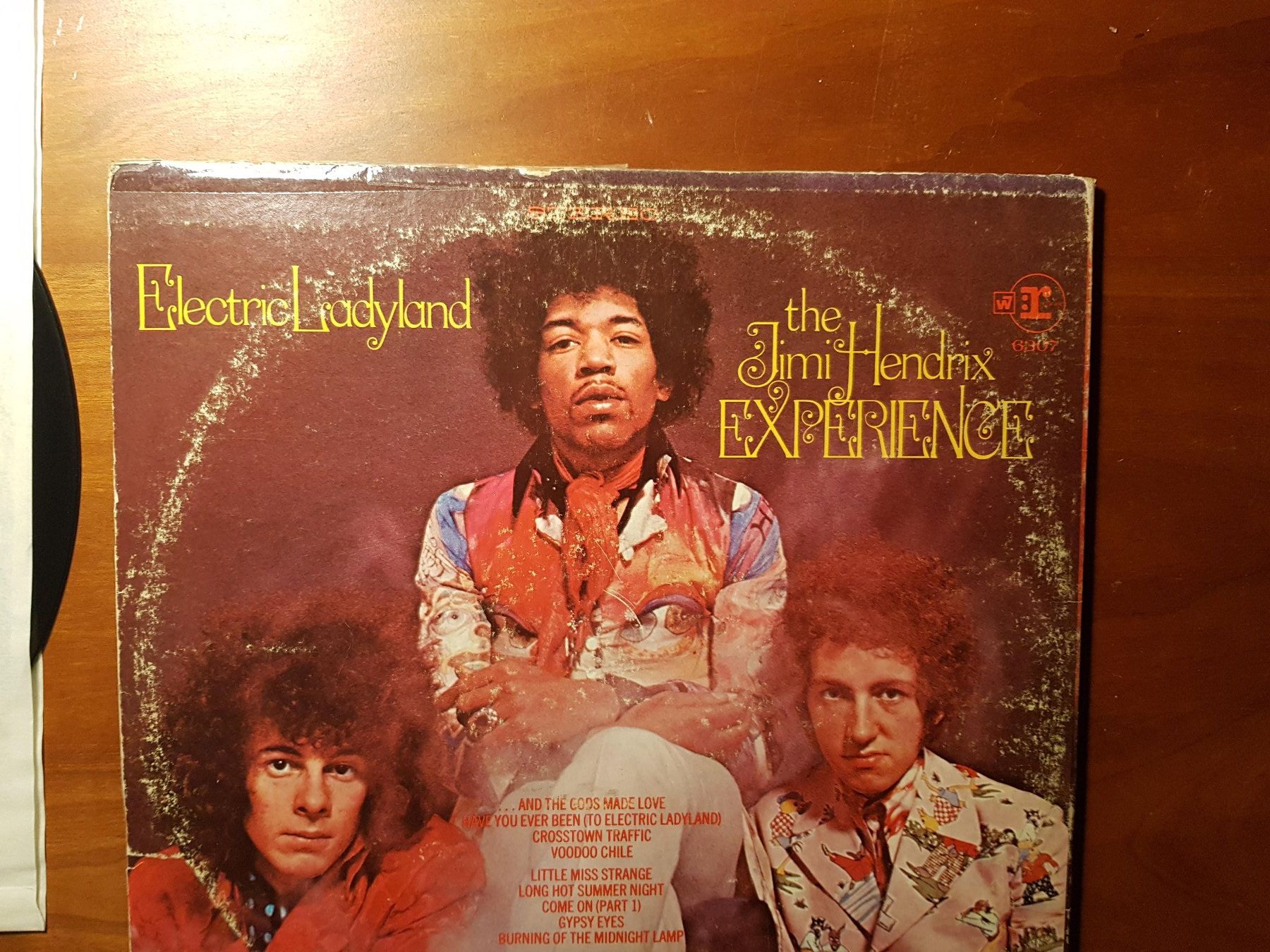 Dischi in vinile: Jimi Hendrix Experience - Electric Ladyland LP – Usato da Zezikon venduto da Upsetter 2