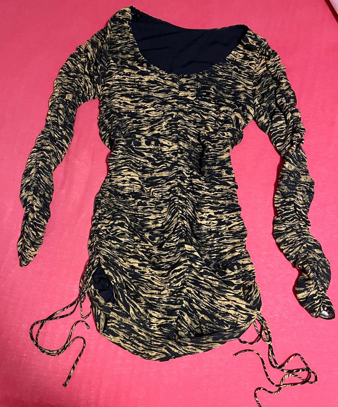 H&M Vestiti: Kleid mit Tunnelzügen H&M – Usato da Gränichen venduto da RetoLexi 7