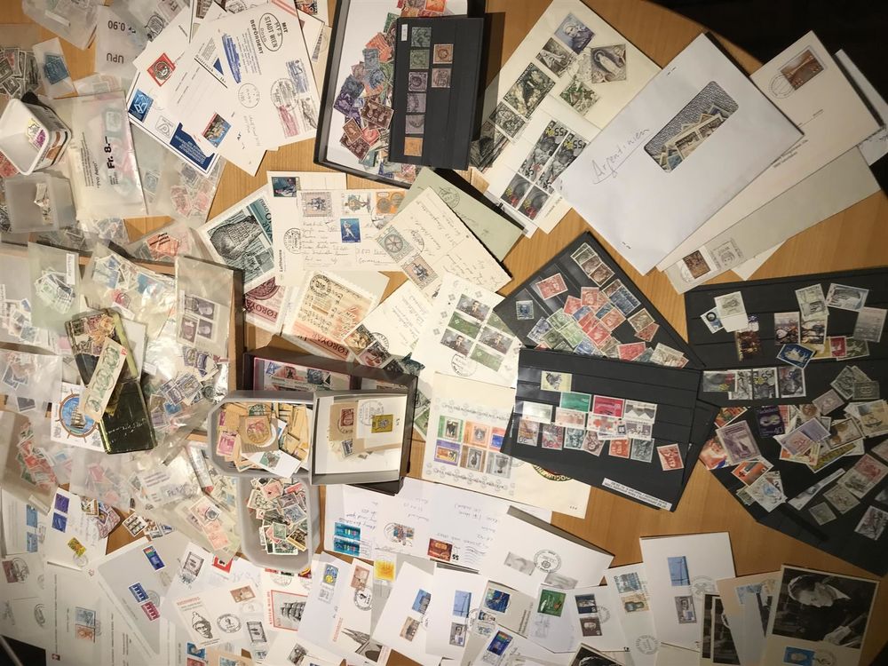 Grosse Menge Briefmarken | Kaufen auf Ricardo