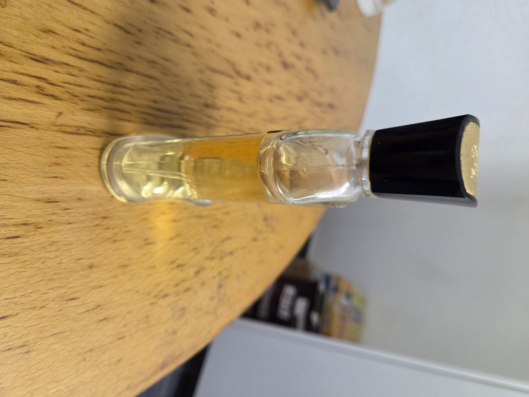 Creed Profumi & Eau de Toilette: CREED ROYAL OUD – Usato da Wängi venduto da san_sjq5 1