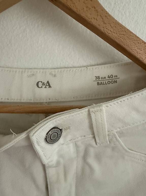 Jeans: Balloon Jeans, weiss 38 – Usato da Alpnach Dorf venduto da rerifeme 2