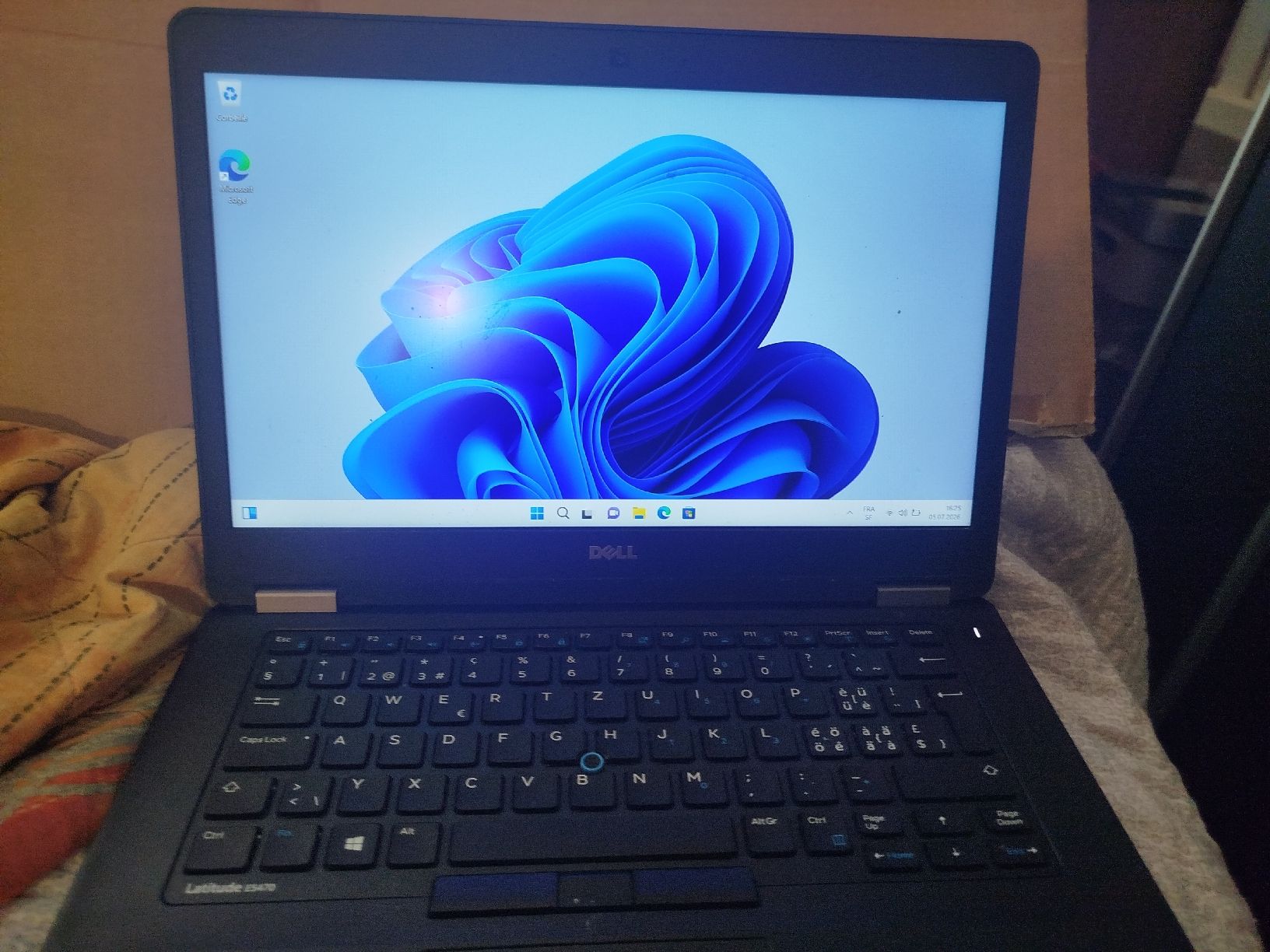 Dell Notebooks: Dell Latitude E5470 Core i5 defekt – Defekt aus Unterägeri von Helveti