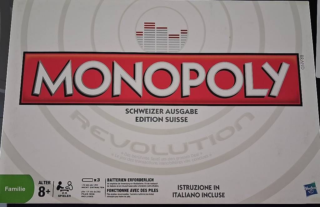 Spiele: A vendre Monopoly revolution édition Suisse – Gebraucht aus Marin-Epagnier von Crac34