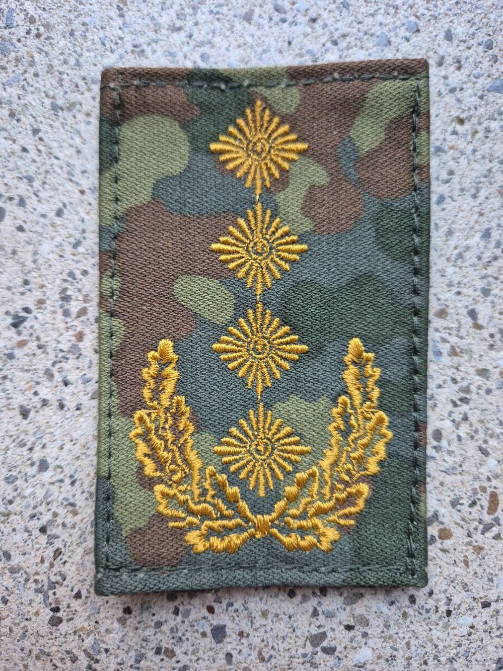 Plaketten & Abzeichen: *** Gradabzeichen General German Army mit klett *** – Neu und originalverpackt aus Riedholz von fr_sIruP