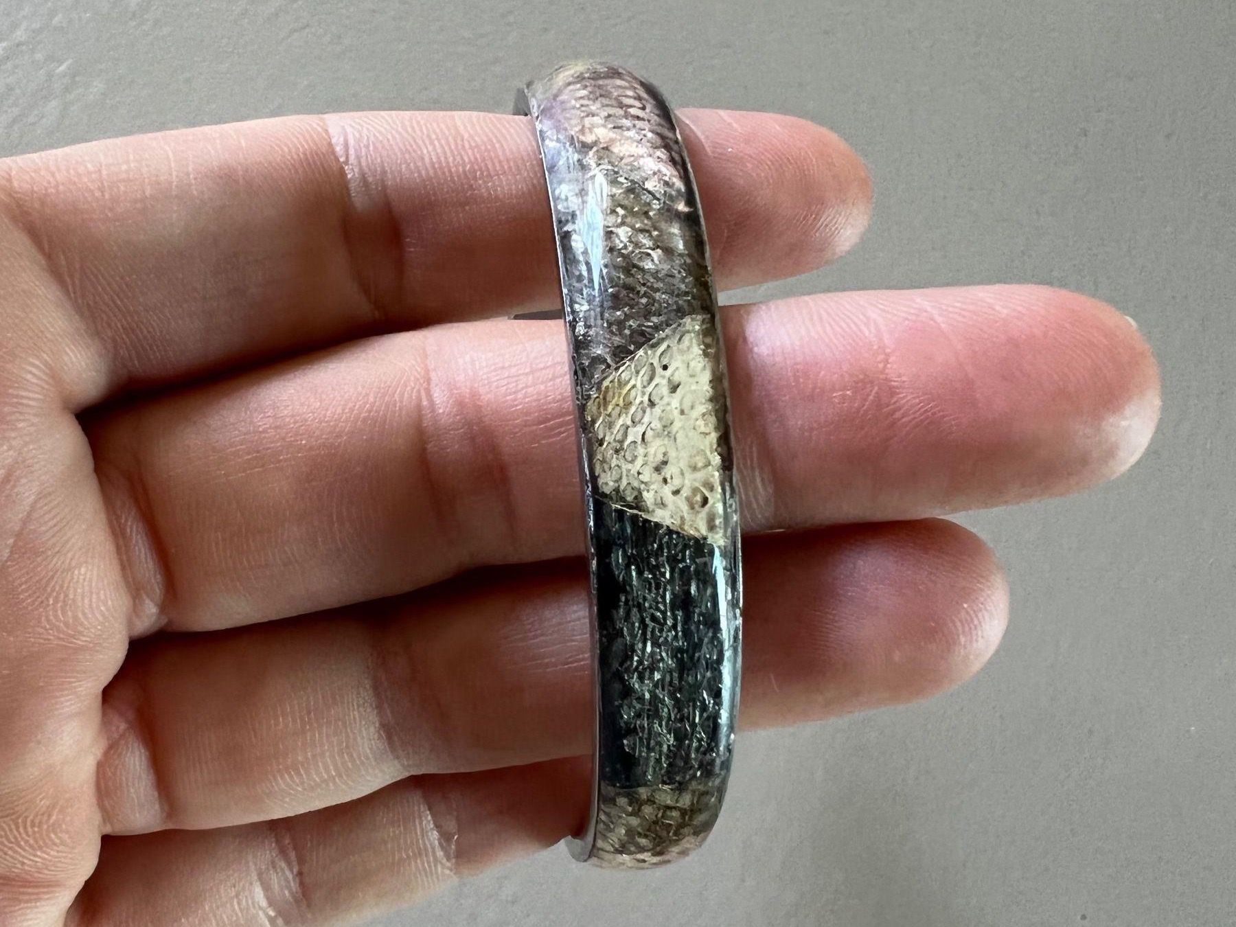 Armbänder & -reifen: farbiger Armreif 🌈 – Gebraucht aus Zürich von ClosetQueen 3