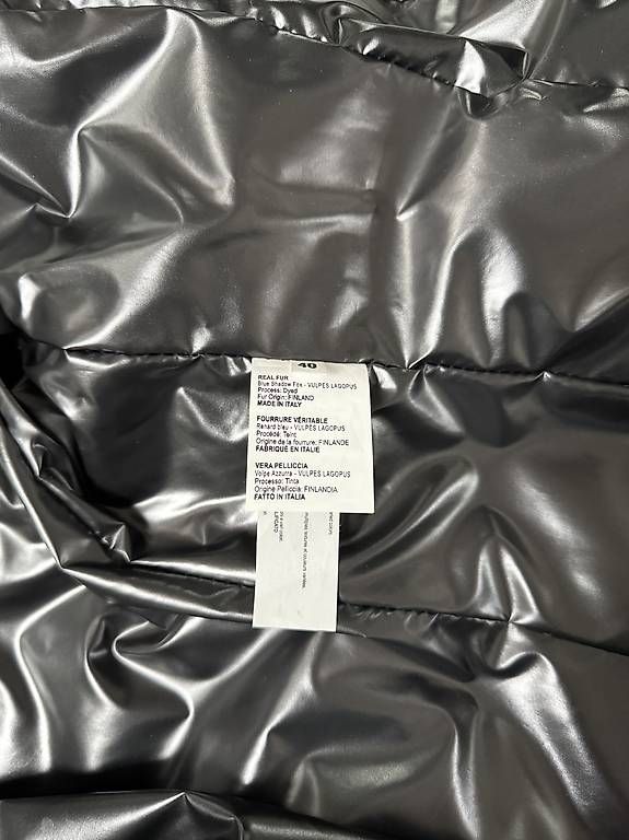 Giacche: Veste 3/4 avec capuchon – Usato da Ste-Croix venduto da Sweety10 4