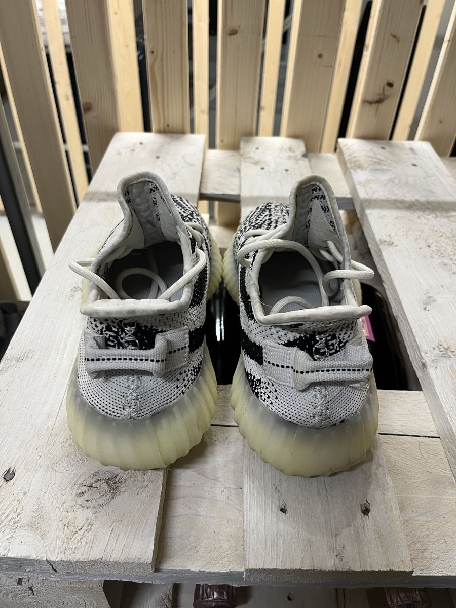 Adidas Scarpe da uomo: Adidas Yeezy Boost 350 Zebra – Usato da Birmensdorf ZH venduto da miguelangelo97 4