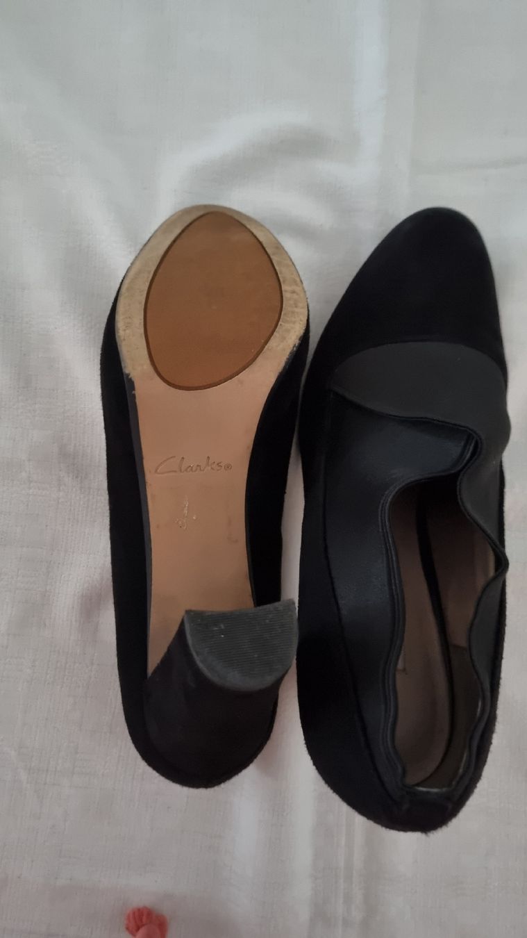 Clarks Damenschuhe: Schöne Pumps von der Marke Clarks Gr. 39 – Gebraucht aus Schneisingen von backstore24 4