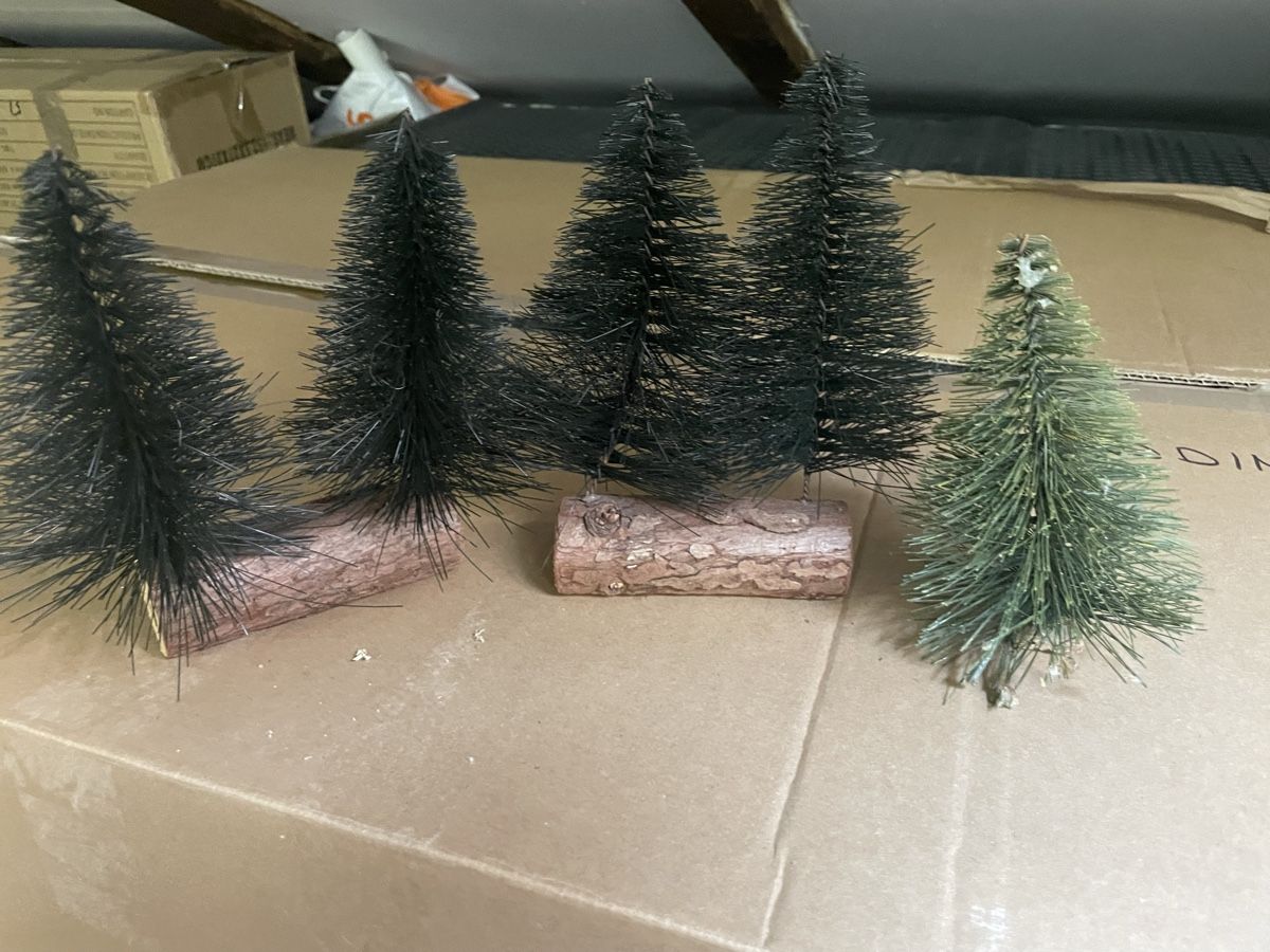 Tutte le decorazioni: Krippe Deko Bäume – Usato da Wohlen AG venduto da moonlightbae10