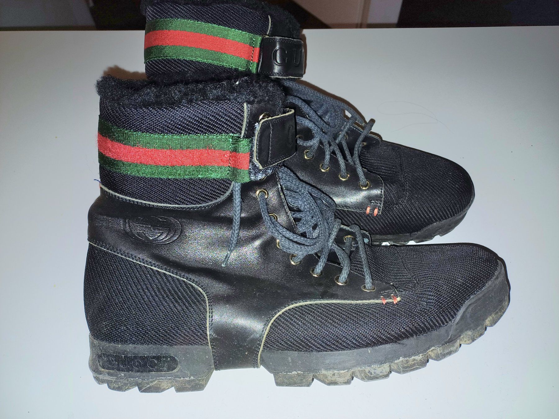 Gucci Scarpe da uomo: Gucci leather combat boots – Usato da Zürich venduto da Zarzilla