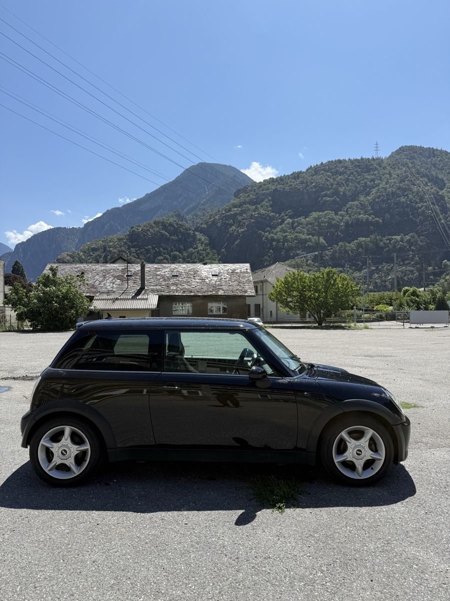 Mini Autos: Mini Cooper 1.6 – D'occasion à Evionnaz par did_sj9c 5