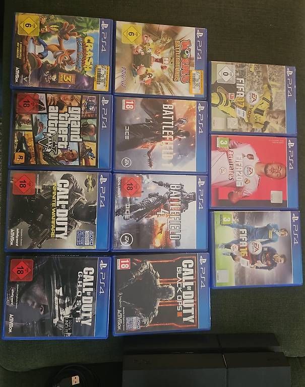 Sony Console: Playstation 4 Slim mit lila Controller + 11 Games! – Usato da Goldach venduto da vane_ 2