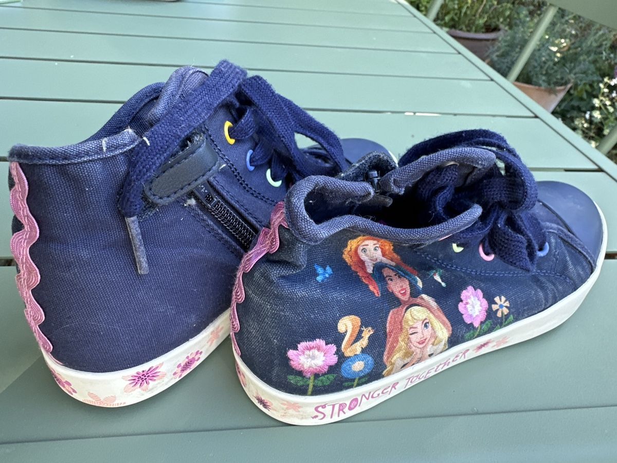 Geox Scarpe per ragazze: Geox Mädchenschuhe – Usato da Burgdorf venduto da bar_q9s7 1