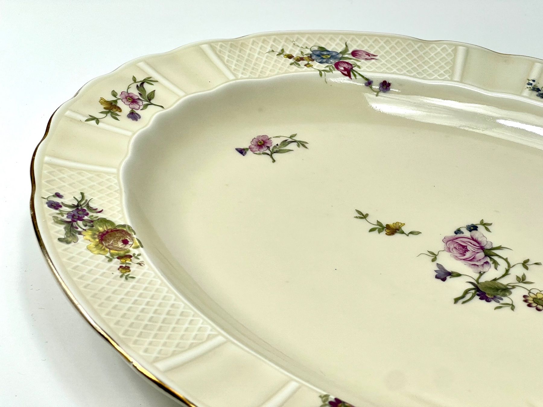 Servierplatten: LIMOGES Servierschale Blumenmuster Antik – Gebraucht aus Zürich von Arche_Brockenhaus 2