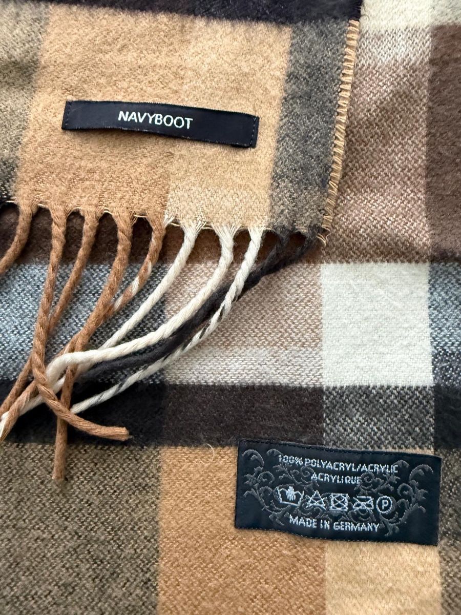 Foulard & Sciarpe: Kuscheliger Kaschmir-Schal, verschiedene Modelle – Nuovo (secondo la descrizione) da Schlieren venduto da Sunshines 2
