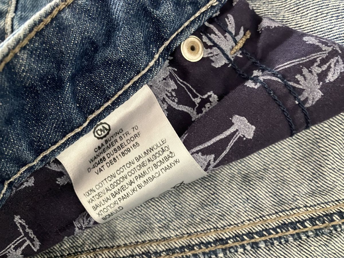 Pantaloni: C&A Shorts Jeans kurz 42 – Usato da Weiningen ZH venduto da moon-55 3