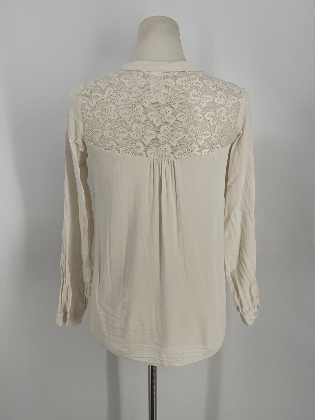 C&A Camicette, T-shirt & Top: Bluse Gr. 158/164 mit Spitze von C&A – Usato da Auenstein venduto da moin. 3
