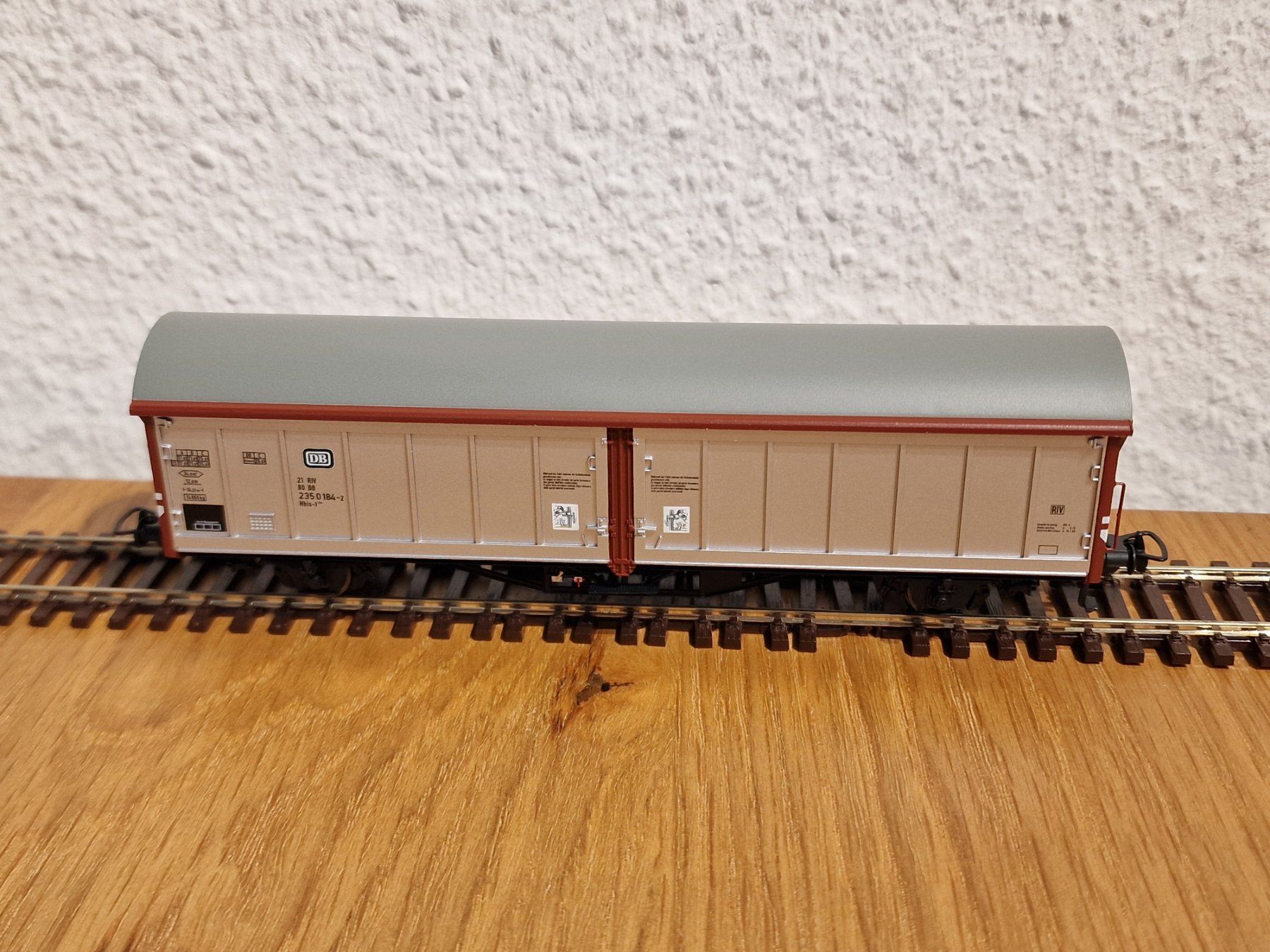 Piko Modelleisenbahnen: DB Schiebewandwagen H0 – Neu und originalverpackt aus Matten b. Interlaken von lor_hr9w 4