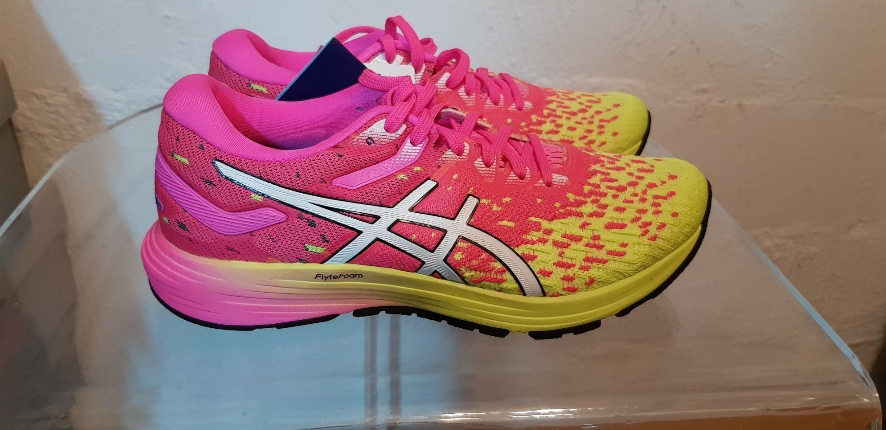 Asics Damenschuhe: DYNAFLYTE 4 DAMEN LAUFSCHUH GR.38 NEU – Neu und originalverpackt aus Kilchberg ZH von boanse 5