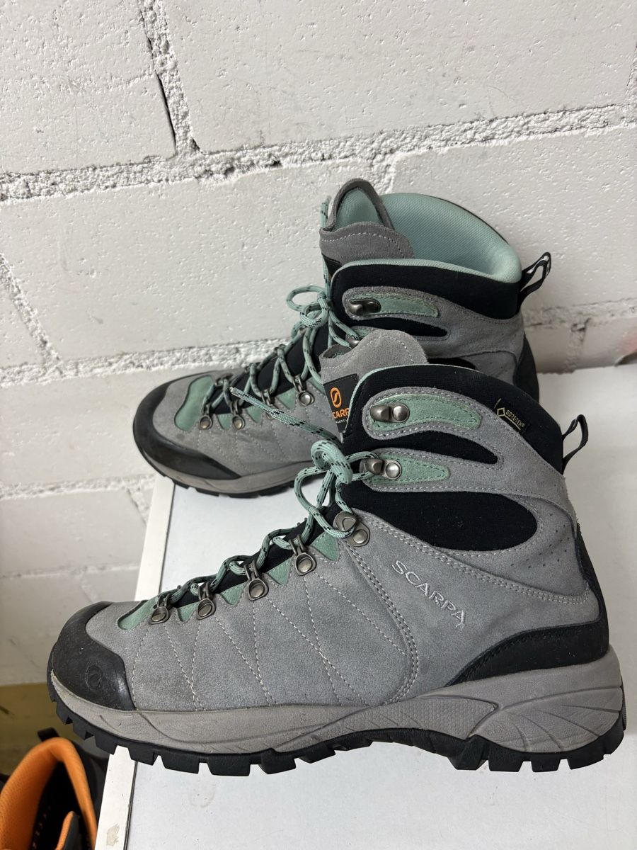 Scarpa Scarpe da donna: Wanderschuhe SCARPA R-Evolution Gr. 41 Gore-Tex, top Zustand – Usato da Thun venduto da jeff070 2