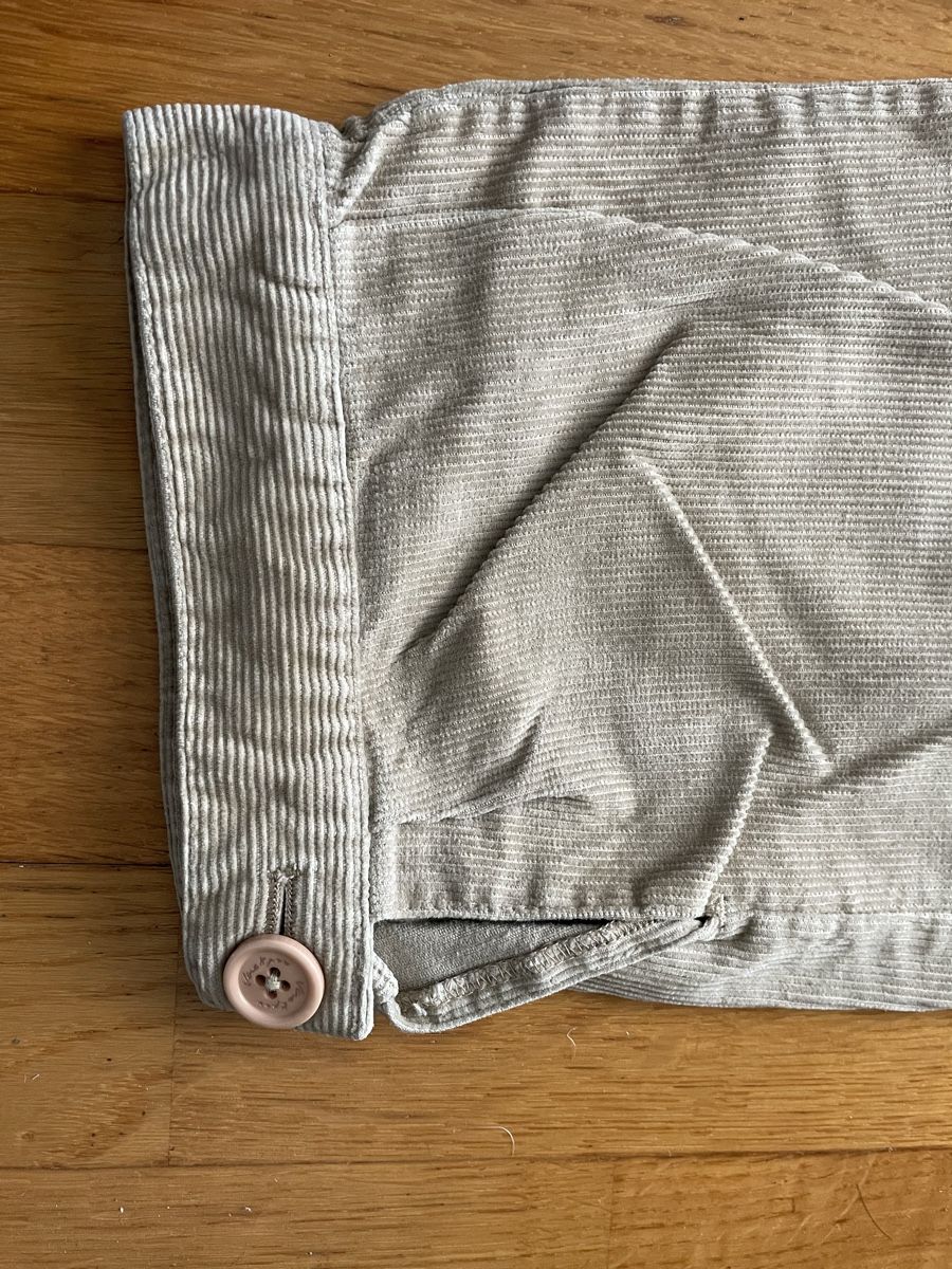 Pantalons: Cordhose Gr. 162 – D'occasion à Zürich par silab69 2