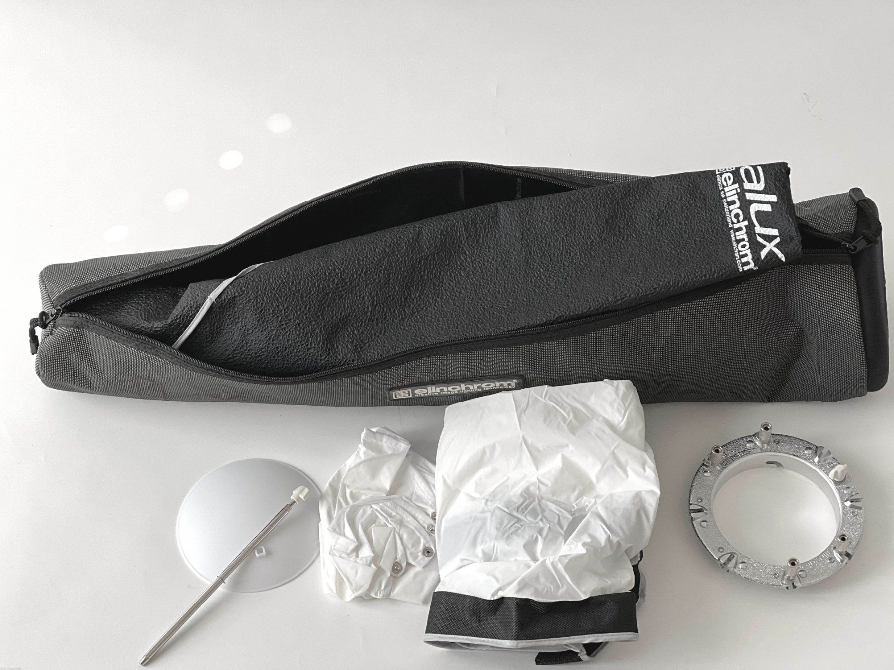 Elinchrom Blitze: Rotalux Strip Softbox 130 x 50 cm plus  2 Grids – Gebraucht aus Sion von gre_2fyl