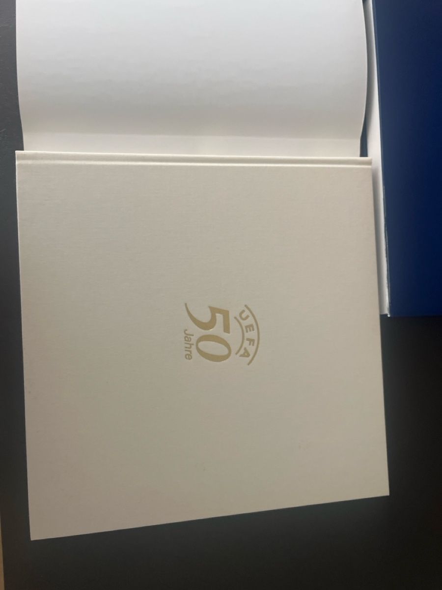 Libri: UEFA 50 jarre 1954/2004 collector – Usato da Prangins venduto da Rodard8 6