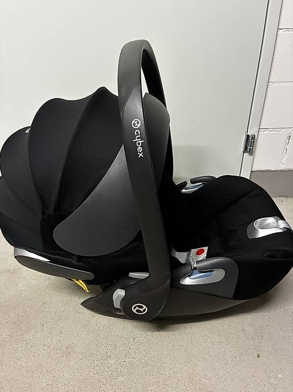 Cybex Seggiolini per auto: Cybex Cloud Z Babyschale – Usato da Wädenswil venduto da Franck57