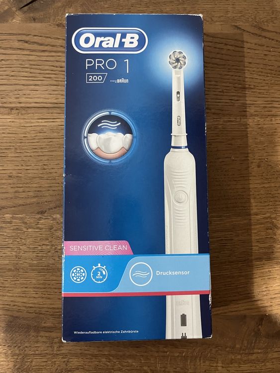 OralB Pro 1 Sensitive Clean mit Drucksensor Zahnbürste Kaufen auf Ricardo