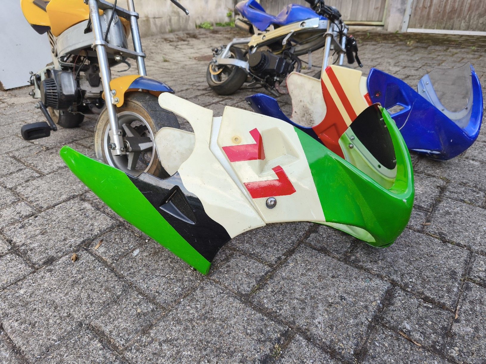 Mini Bike: 2 Pocketbikes 49ccm – Usato da Ernetschwil venduto da Volvo0815 3