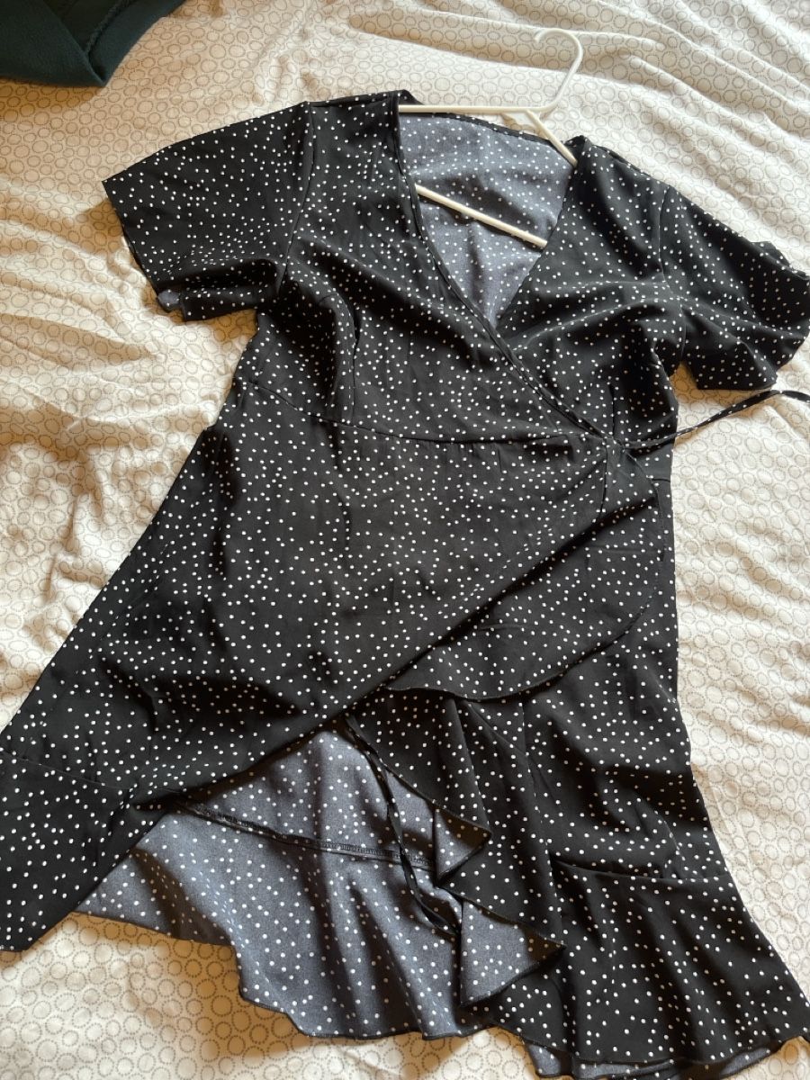 Vestiti: Wrap dress  – Nuovo (secondo la descrizione) da Kandersteg venduto da s_ehr
