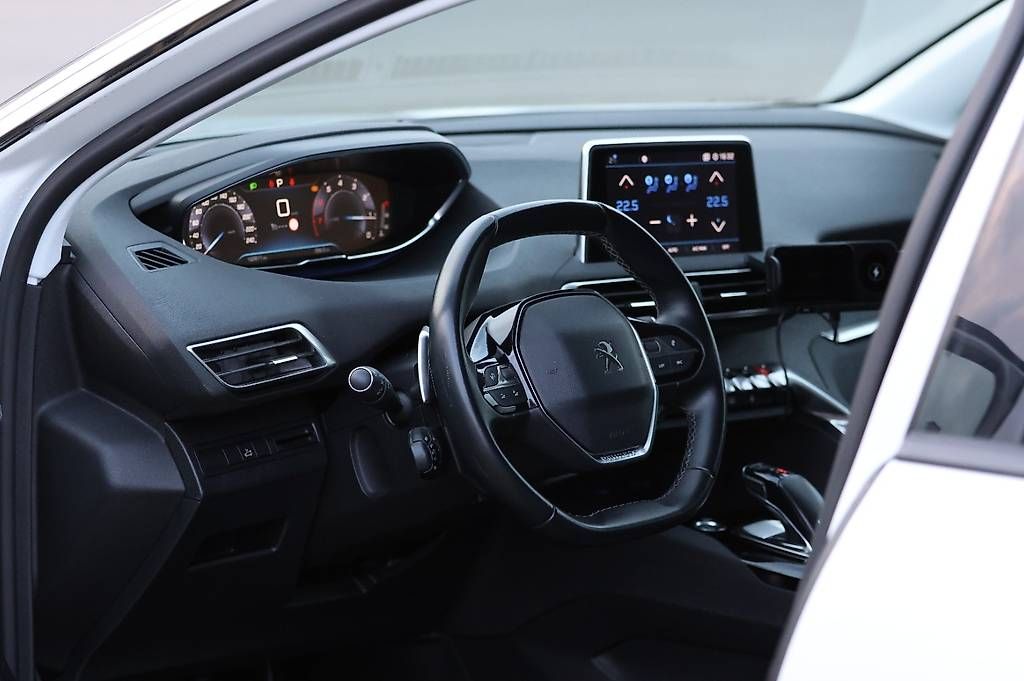 Automobili: Peugeot 3008 - Automat – Usato da Gossau SG venduto da super_soft 2