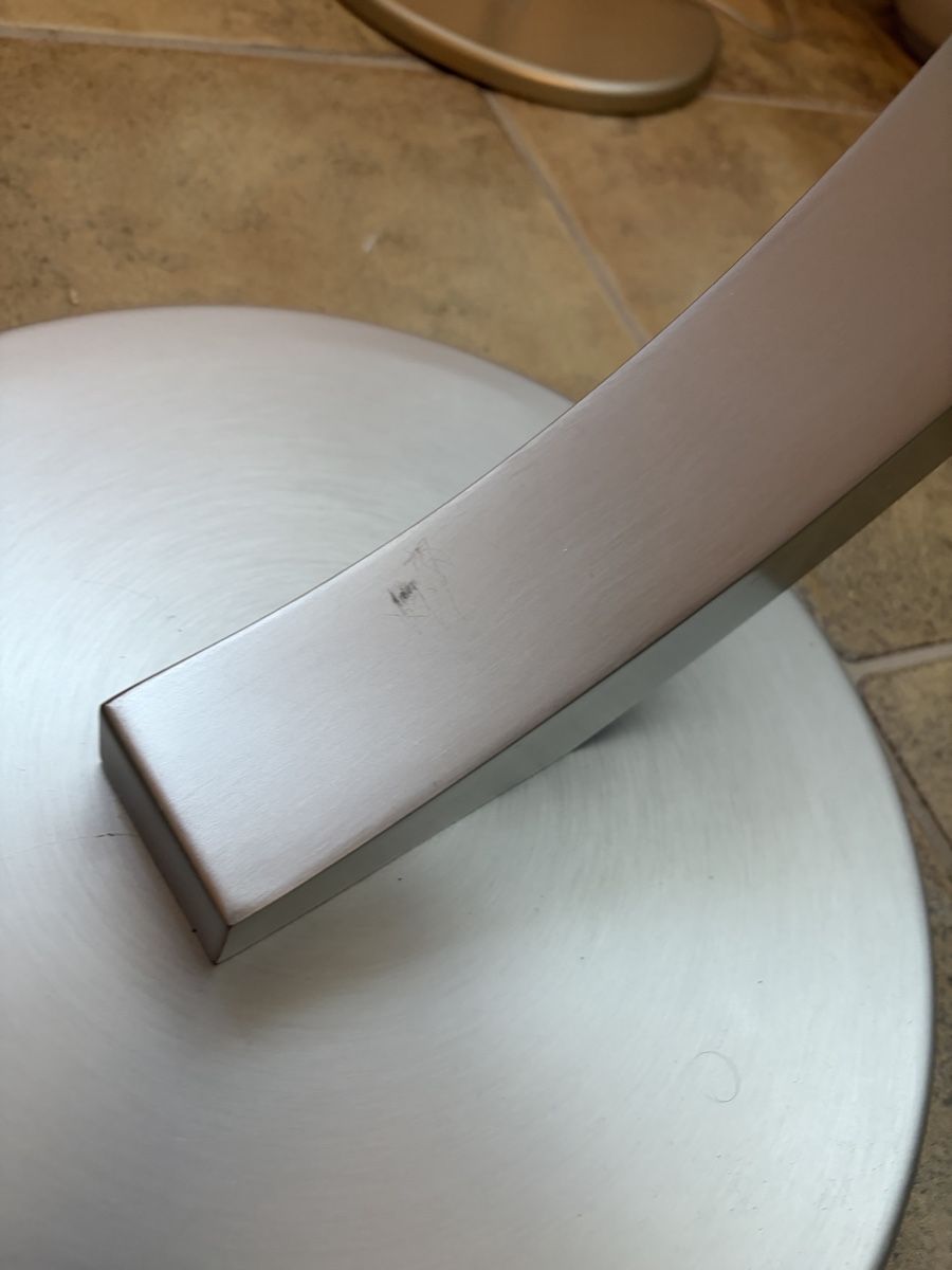 Tables: Glas Beistelltisch rund – D'occasion à Rüschlikon par chr_2dl6 2