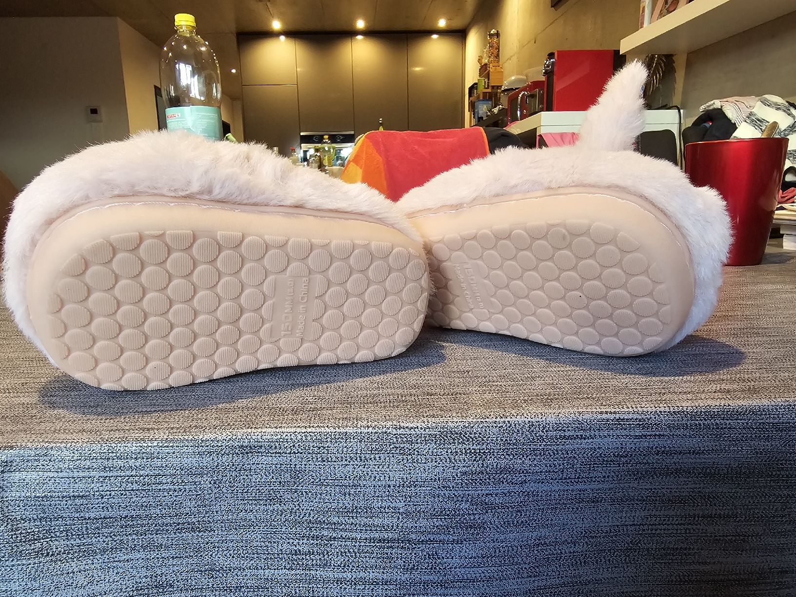 Chaussures filles: Hausschuhe Gr 21 22 – Neuf (Voir description) à Diepoldsau par Likily 1