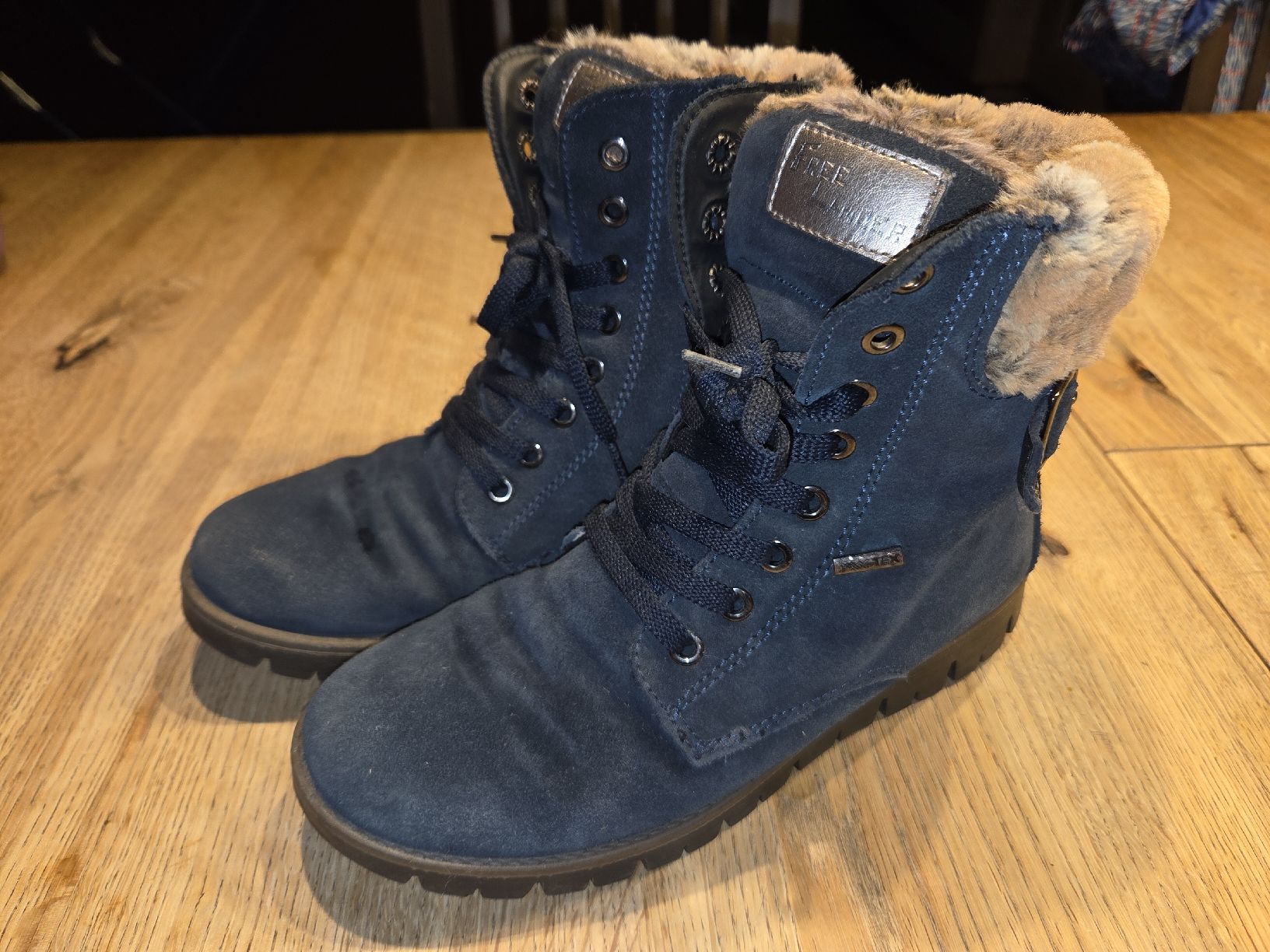 Schuhe für Mädchen: Blaue Winterstiefel Gr. 37 mit Warmfutter – Gebraucht aus Schlierbach von smeralda1313