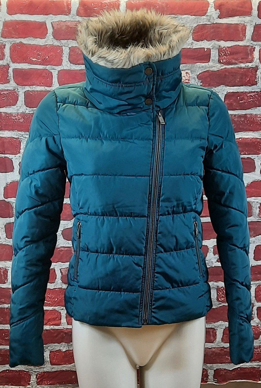 C&A Jacken: C&A Clockhouse Winterjacke Damen Blau Gr.36 – Neu (gemäss Beschreibung) aus Seuzach von VT-Collections2