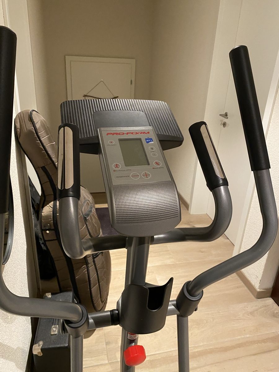 Vélos d'appartement: PRO-FORM Hybrid Trainer XT – D'occasion à Premier par noe_w6s6 3