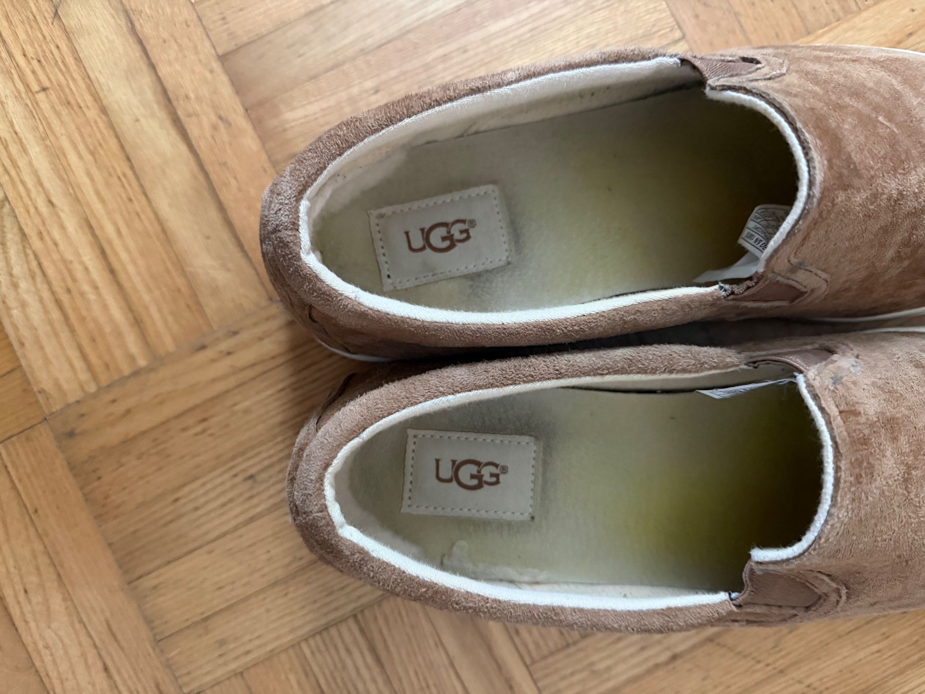Ugg Scarpe da uomo: UGG Loafers, Braun, Wildleder, EU42 – Usato da bioggio venduto da lenny023 2