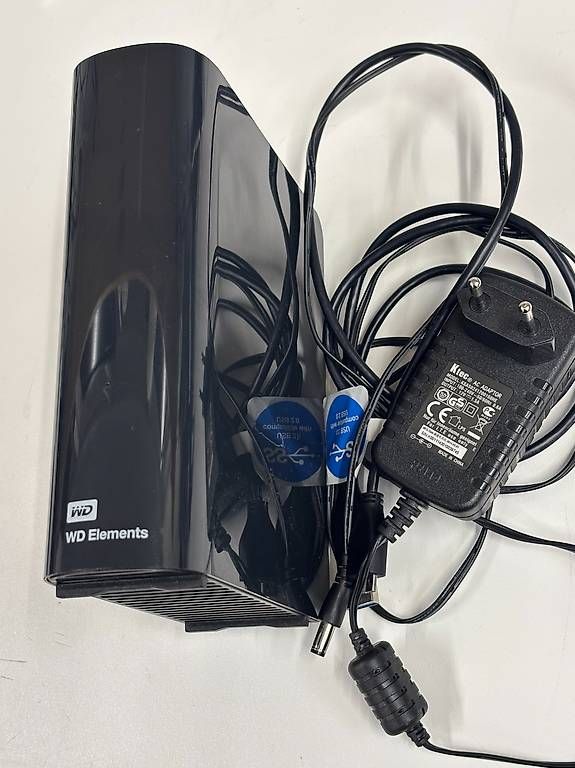 Dischi rigidi: WD Elements 2TB – Usato da Löhningen venduto da Divemisli