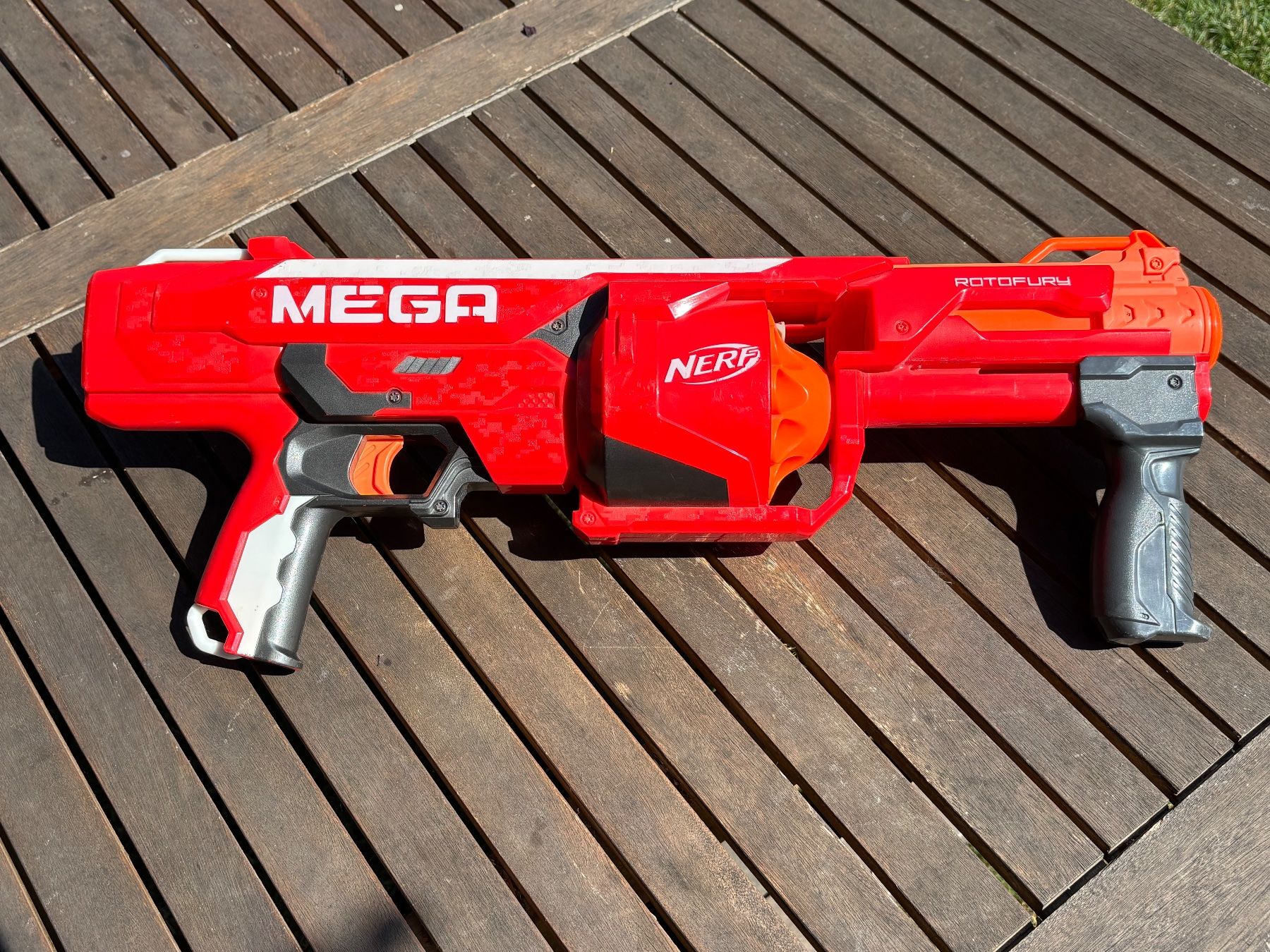 Nerf Jouets: Mega Rotofury Nerf gun – D'occasion à Therwil par f5mj8
