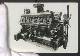 Fotografie Horch 12-Zylinder V-Motor Mod