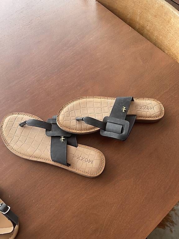 Scarpe da donna: Zehentrenner Grösse 39 – Usato da Grenchen venduto da benu01 1