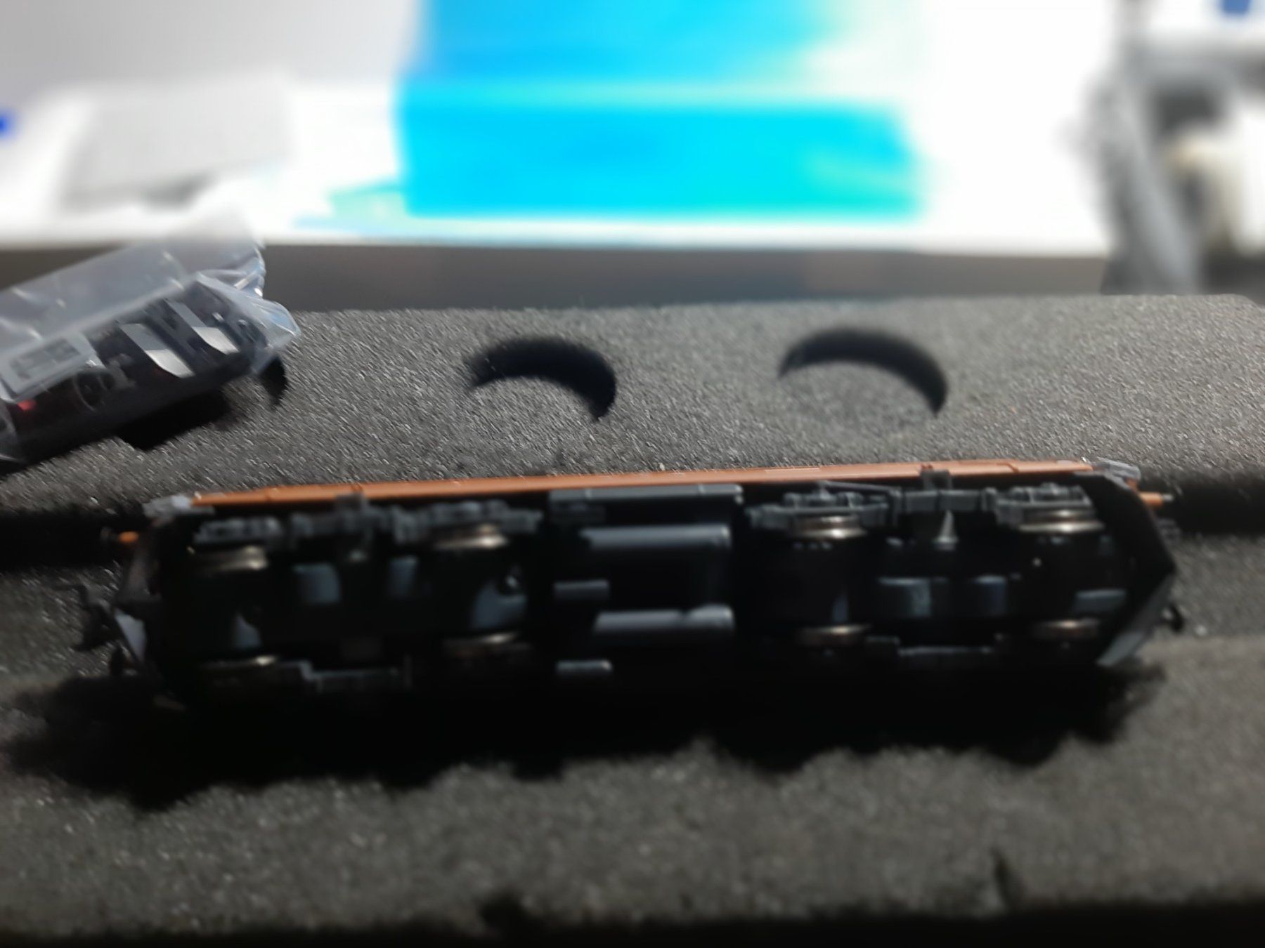 Roco Modellini di ferrovie: ROCO 63883 BLS 252 – Usato da Avully venduto da RIVALIS 3