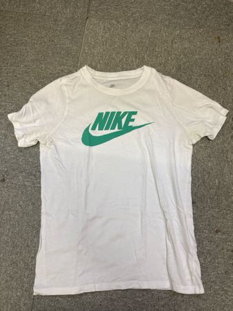 weisses nike shirt, kindergrösse m