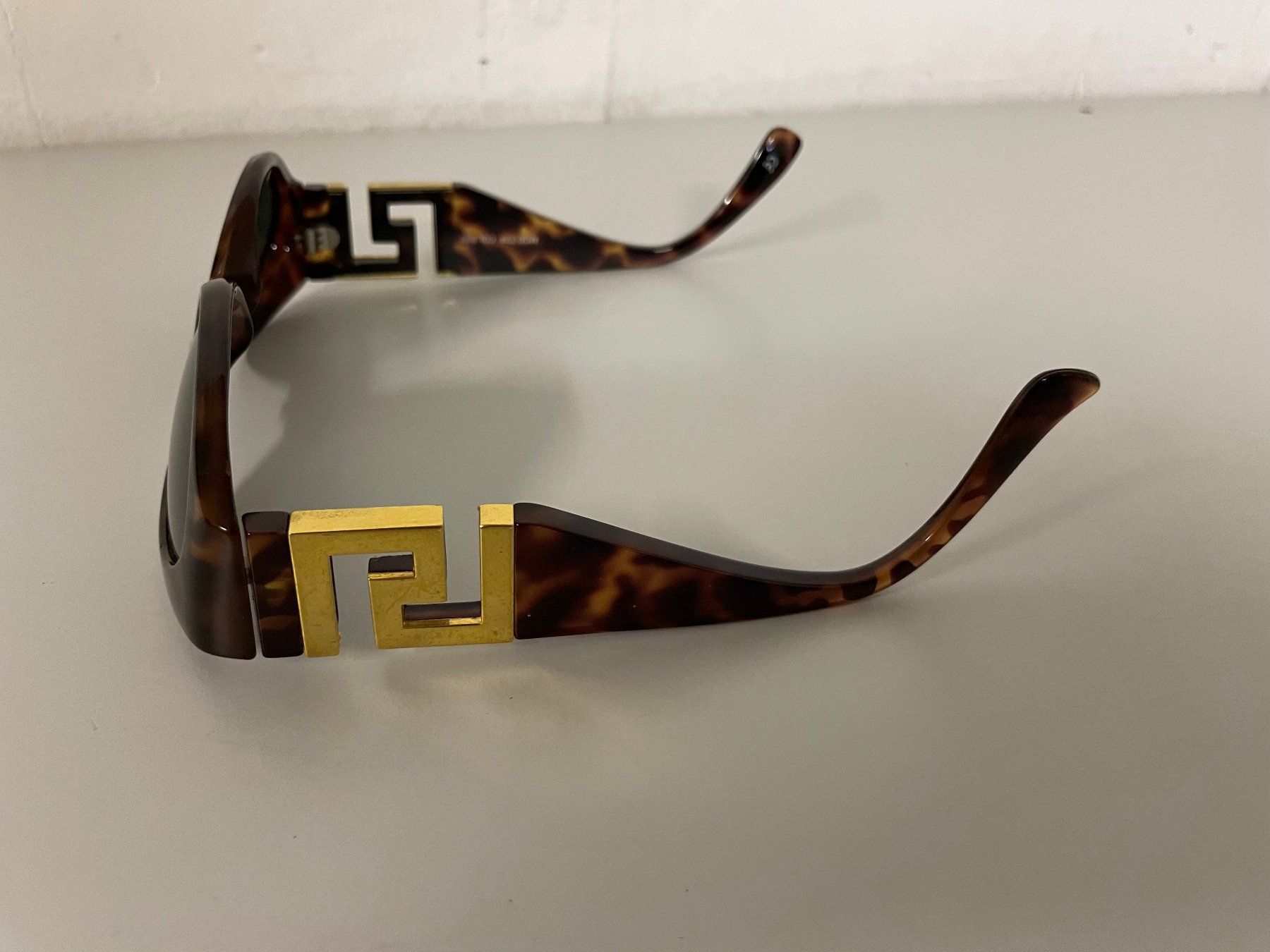 Versace Occhiali & Lenti: lunette GIANNI VERSACE MOD T74 Col 852 – Usato da La Croix (Lutry) venduto da netrajet 8