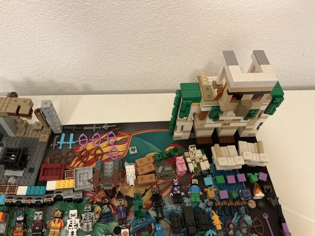 Lego Spielzeuge: Eisengolem, Höhle und Diamant Schwert – Gebraucht aus Villmergen von Bullenberg 6