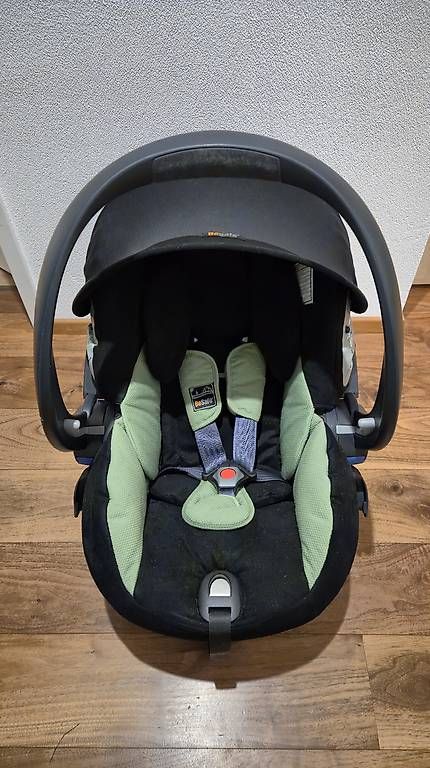 Auto-Kindersitze: Babyschale der Marke BeSafe – Gebraucht aus Balzers von dan_gp6v